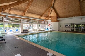 Cottage | Pool - 3-guest Apartment With Terrace in Saumur (Saumur)