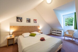 Cottage - 3-guest Apartment With Terrace in Saumur (Saumur)