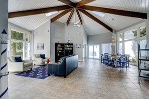 Interior - Luxurious lagoon home w/ kayaks, bikes, game room, cardio gym, & private pool (Hilton Head)