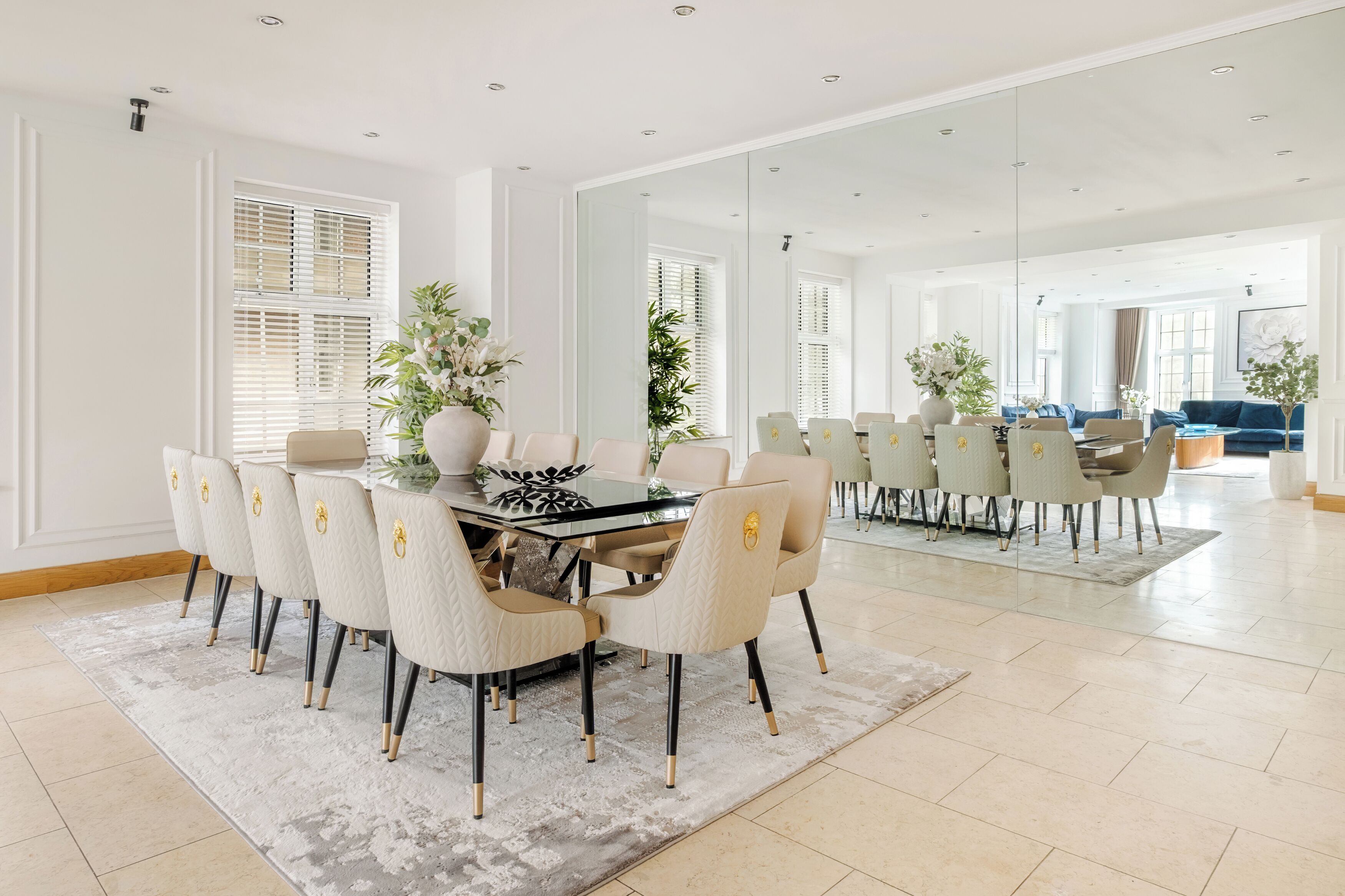 Superior Apartment, 4 Bedrooms, Air conditioning, Park View | Interior