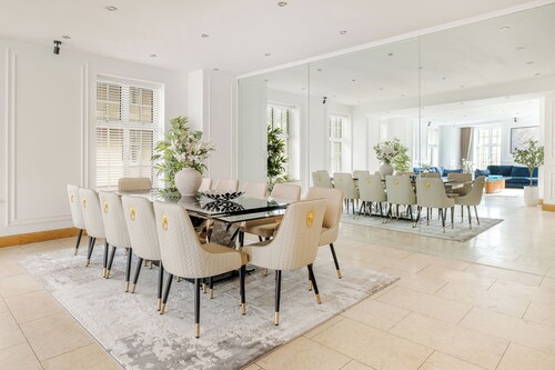 LONDONERS Mayfair Grand Apartments