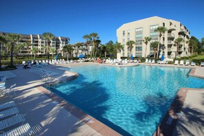 Pool - Shorewood, Unit 530 | Penthouse condo in Hilton Head with ocean views (Hilton Head)