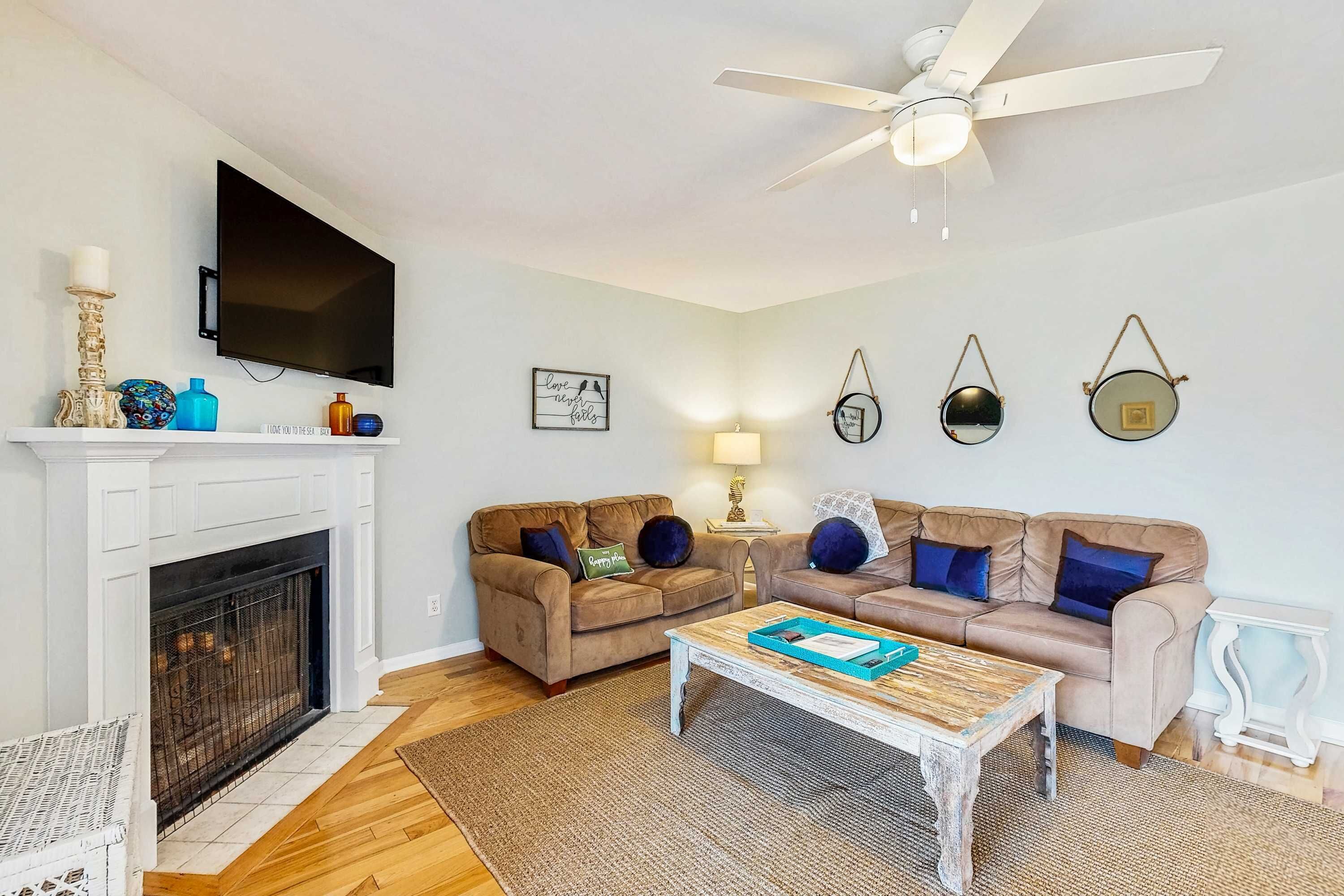 TV, DVD player, offices