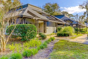 Exterior - Beautifully remodeled villa w/ WiFi, inviting porch & balconies - walk to beach (Hilton Head)