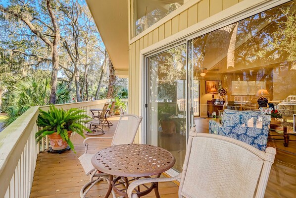 Outdoor dining - North Forest Beach home with large deck, three houses from the beach (Hilton Head)