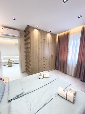Iron/ironing board, WiFi, bed sheets - Pear Apartment by TOK (Durrës)
