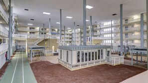Interior - Fun in the sun! Beach access, pools, hot tub and tennis courts (Hilton Head)