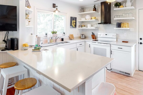 Fridge, microwave, oven, stovetop - Dog-Friendly, Oceanside House w/Private Washer/Dryer, Free WiFi, Patio (Edisto Beach)