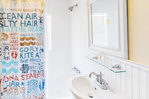 Shower, hair dryer, towels - Dog-Friendly, Oceanside House w/Private Washer/Dryer, Free WiFi, Patio (Edisto Beach)