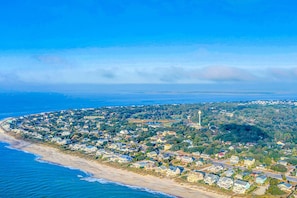 Beach nearby - Dog-friendly house with washer/dryer, gas grill, & patio - close to beach (Edisto Beach)