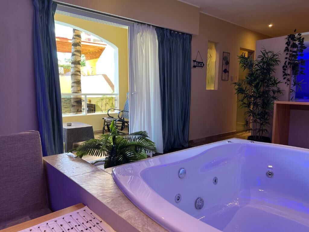 Exclusive Room, Balcony, Pool View | Interior
