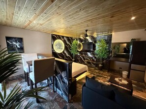 이그제큐티브룸, 발코니, 시내 전망 | 내부