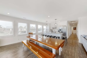Dining - Bright, Modern Home 1 Block From Beach w/ AC, WiFi, W/D, Balcony (Edisto Beach)