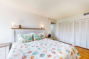WiFi, bed sheets