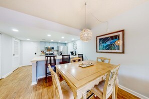 Dining - Dog-friendly coastal condo - water views, balcony, W/D, & AC (Hilton Head)