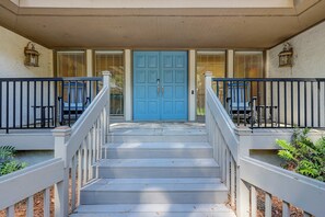Exterior detail - 3 BR Home with private pool in Palmetto Dunes, close to beach (Hilton Head)