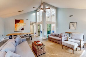 TV, fireplace, offices - Sea Pines Home with firepit, deck and close to Lawton Stables (Hilton Head)