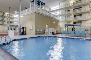Pool - Updated condo with beach access, amazing pools, fitness room, & tennis courts (Hilton Head)