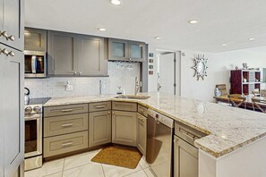 Fridge, microwave, oven, stovetop - Waterfront, Ocean View Condo with Tennis, Pools, Hot Tub, and Beaches (Hilton Head)