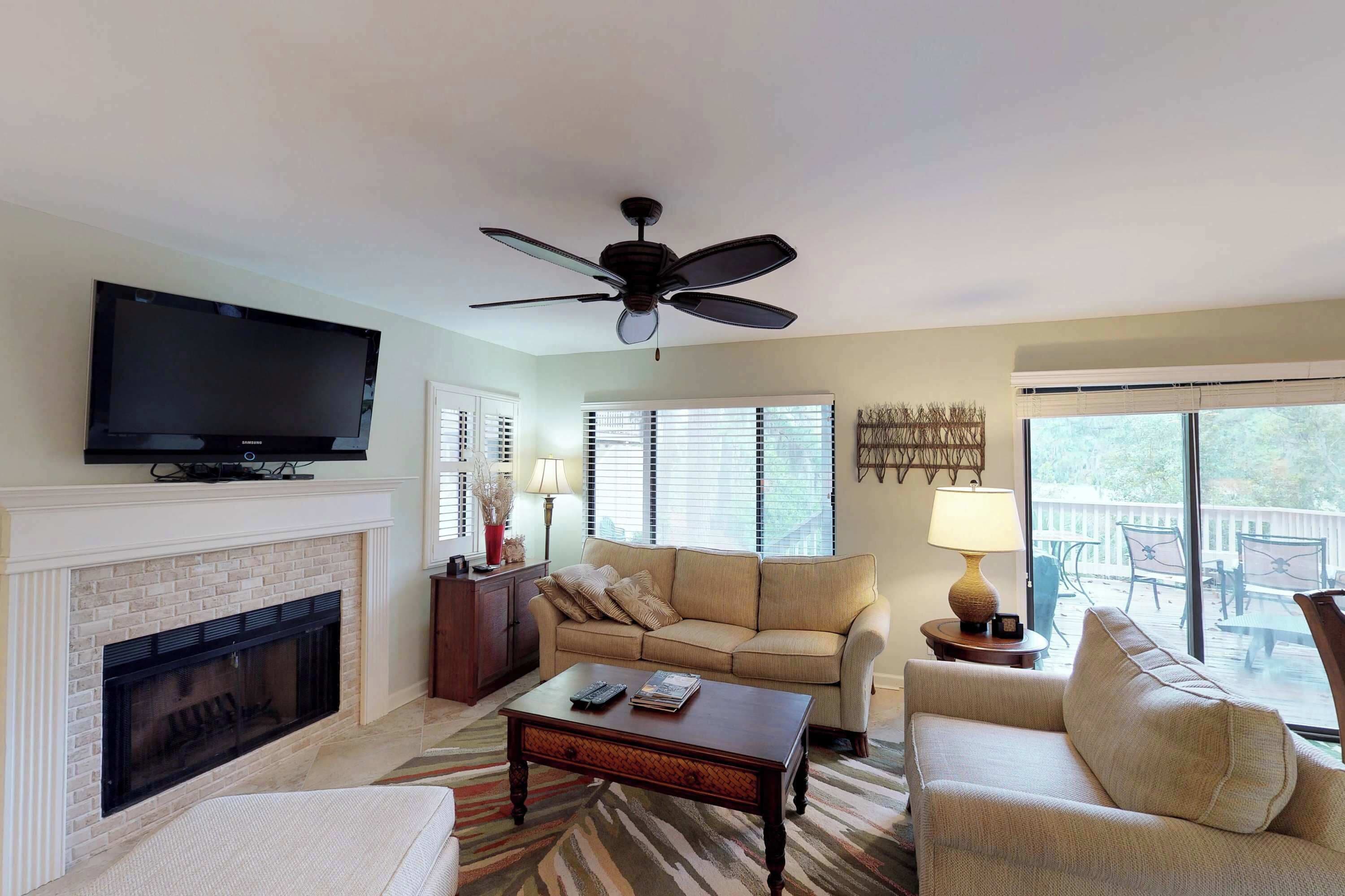TV, fireplace, DVD player, offices
