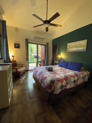 Room - Immersion Nature at Casa Avifauna - Swimming Pool & Tropical Serenity (Playa Ocotal, Sardinal)