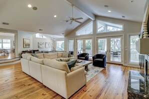 TV, table football - Secluded Sea Pines retreat with private pool, pool spa, & 3rd row beach access (Hilton Head)