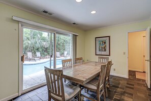 Dining - Classic Ranch-Style with Private Pool & Spa, Near the Beach (Hilton Head)