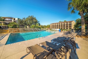 Pool - Charming Villa with Ocean Views, Pool, & Hot Tub - Walk to Beach (Hilton Head)