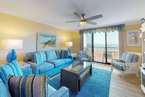 TV, offices - Exquisite oceanfront top-floor condo has the feel of paradise on earth (Hilton Head)