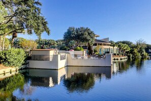 Exterior - A Quiet Beach Getaway with Pools, Hot Tub, Tennis Courts, and Private Patio (Hilton Head)