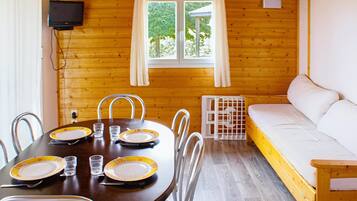 Cottage | Dining