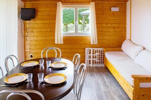 Cottage | Dining - Monclar Escape With Tennis & Shared Pool (Monclar-de-Quercy)