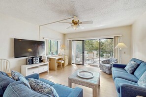 TV - Inviting family-friendly condo with balcony, central AC, & outdoor pool (Hilton Head)