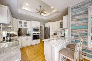 Fridge, microwave, oven, stovetop - Bright & Expansive Beach Retreat with Private Pool (Hilton Head)