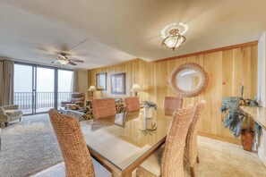 Interior - Quiet Waterfront Condo with WiFi - Pools & Hot Tub On-Site (Hilton Head)