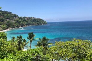 Sun-loungers, beach towels - Spectacular view and direct access to Playa Blanca (Puntarenas)