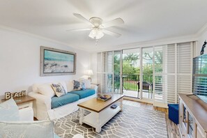 TV - 1st Floor Condo with Pools,Hot tub, 100 yards to Beach, Tennis/Pickleball Courts (Hilton Head)
