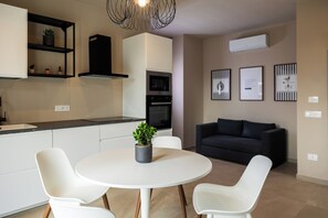 Interior - Brezza Apartments - Elegance and Comfort in Santa Flavia (Sicilia)