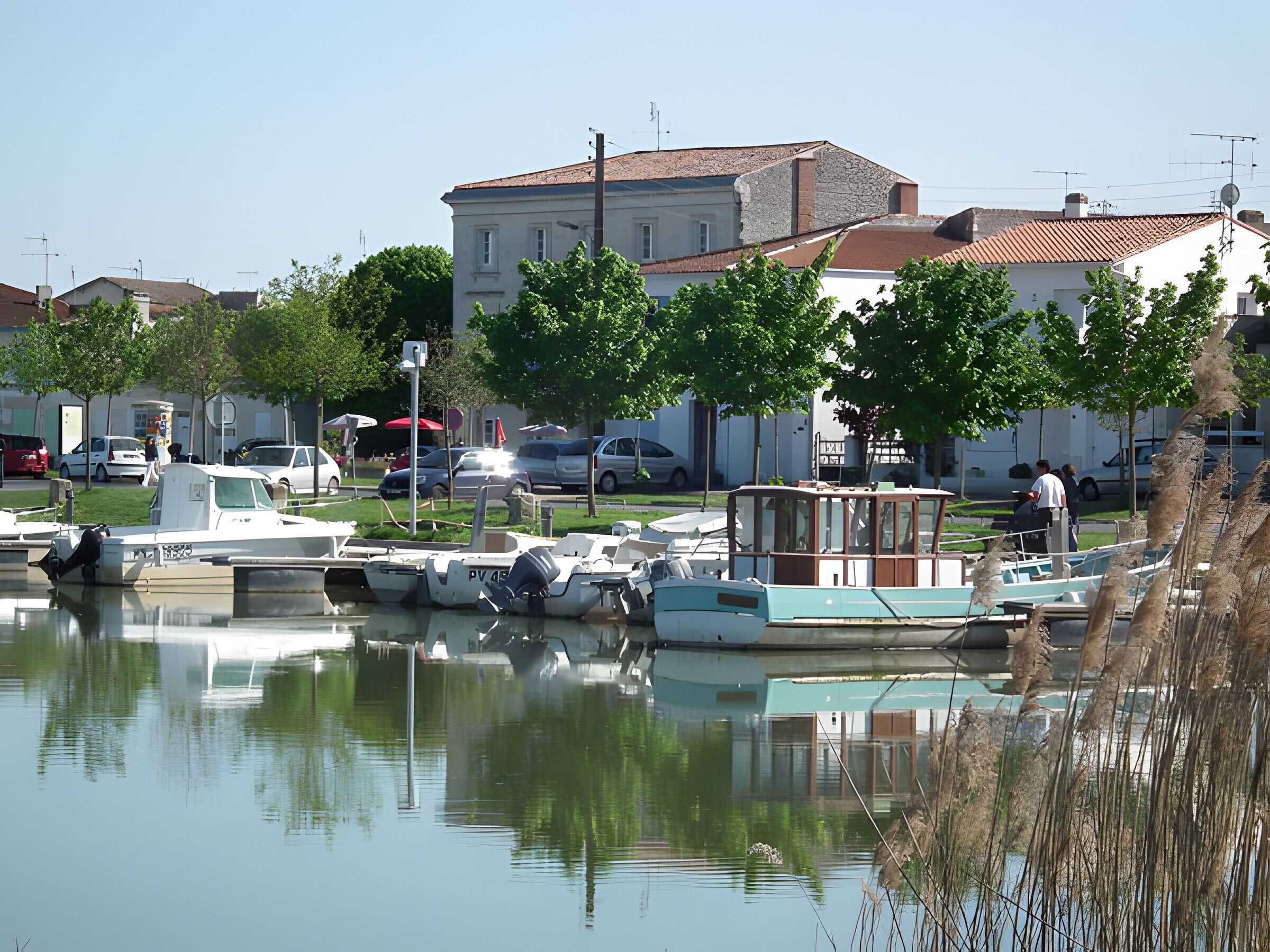 Marina/club náutico