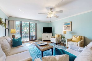 TV, offices - Updated Condo with Lagoon Views, Shared Pool, Hot Tub & WiFI - Near Beach (Hilton Head)