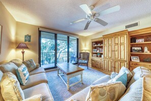 TV, DVD player, offices - Peaceful Oceanfront Villa with Pools, Hot Tub, Tennis, & Ocean View (Hilton Head)