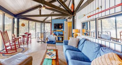 Unique Treehouse Haven with Marsh-Front Views & Large Deck - Walk to Harbour Town