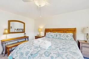 Iron/ironing board, WiFi, bed sheets - Spacious Dog-Friendly Condo with Shared Pool, Tennis, Golf & Beach Access (Hilton Head)