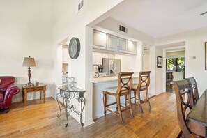 Interior - Golf course-view condo near beach with pool & private deck - dog-friendly (Hilton Head)