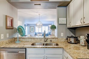 Interior - Two-story condo with pool - walk to Coligny Beach (Hilton Head)