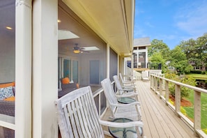 Terrace/patio - Waterfront dream home with pool, lagoon views & screened porch (Hilton Head)