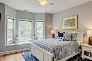 Iron/ironing board, WiFi, bed sheets - Spacious & Cozy Condo w/Central AC, Shared Pool, Private Washer/Dryer, Free WiFi (Hilton Head)