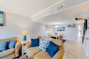 TV, DVD player, offices - Sunny Ocean Club Condo | Pool & Private Beach Access | Steps to Shore (Hilton Head)