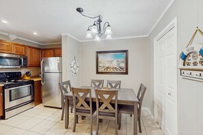 Fridge, microwave, oven, stovetop - Beach-Themed Condo w/ Free WiFi, Central A/C, Shared Pool, & Tennis Courts (Hilton Head)
