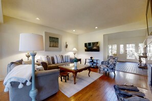 TV, DVD player, offices - Sea Pines Home on 18th Hole of Atlantic Dunes w/Private Pool & New Deck-2 DogsOK (Hilton Head)